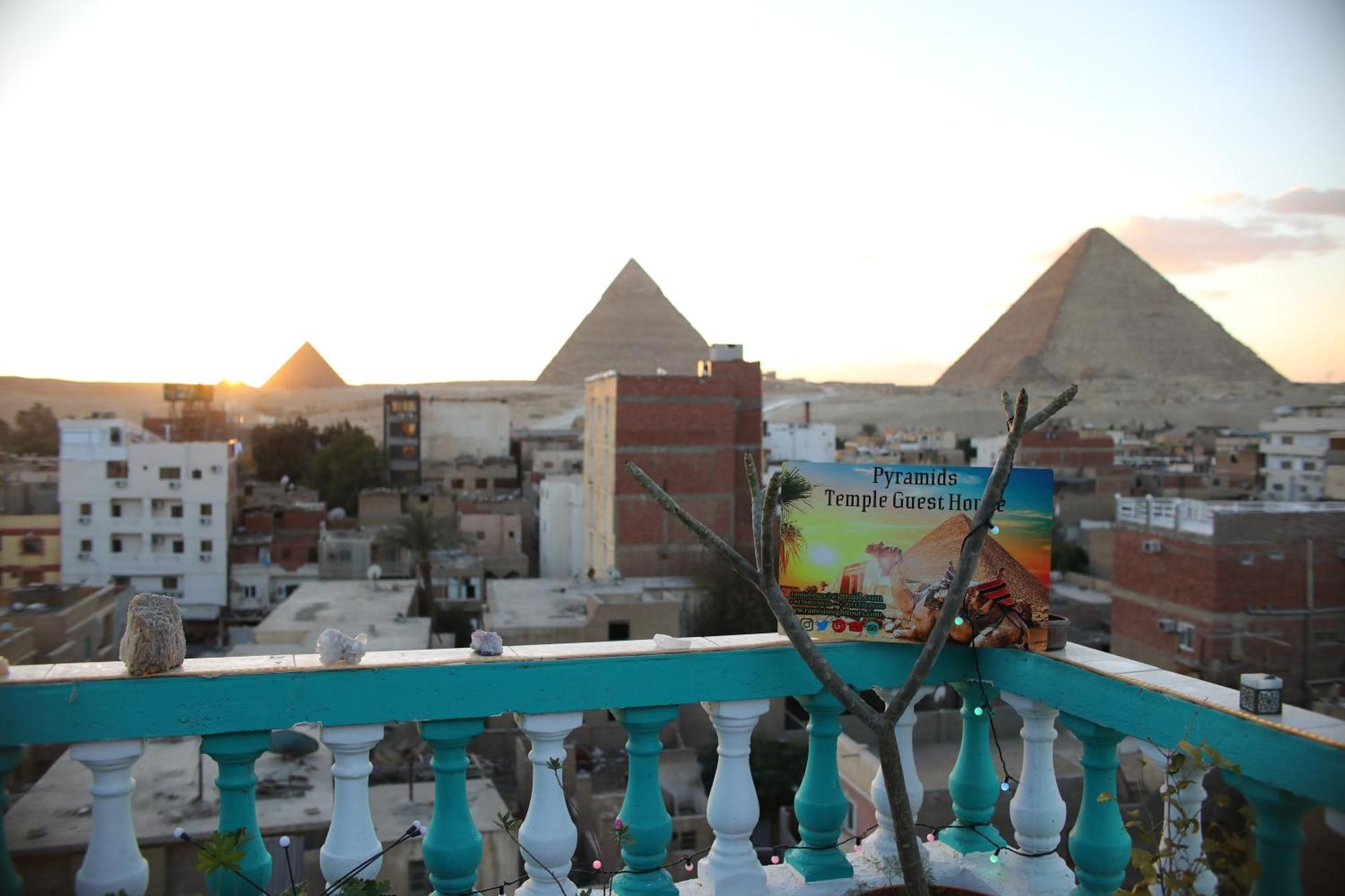 Pyramids Temple Guest House Kafrat al Jabal Exterior photo