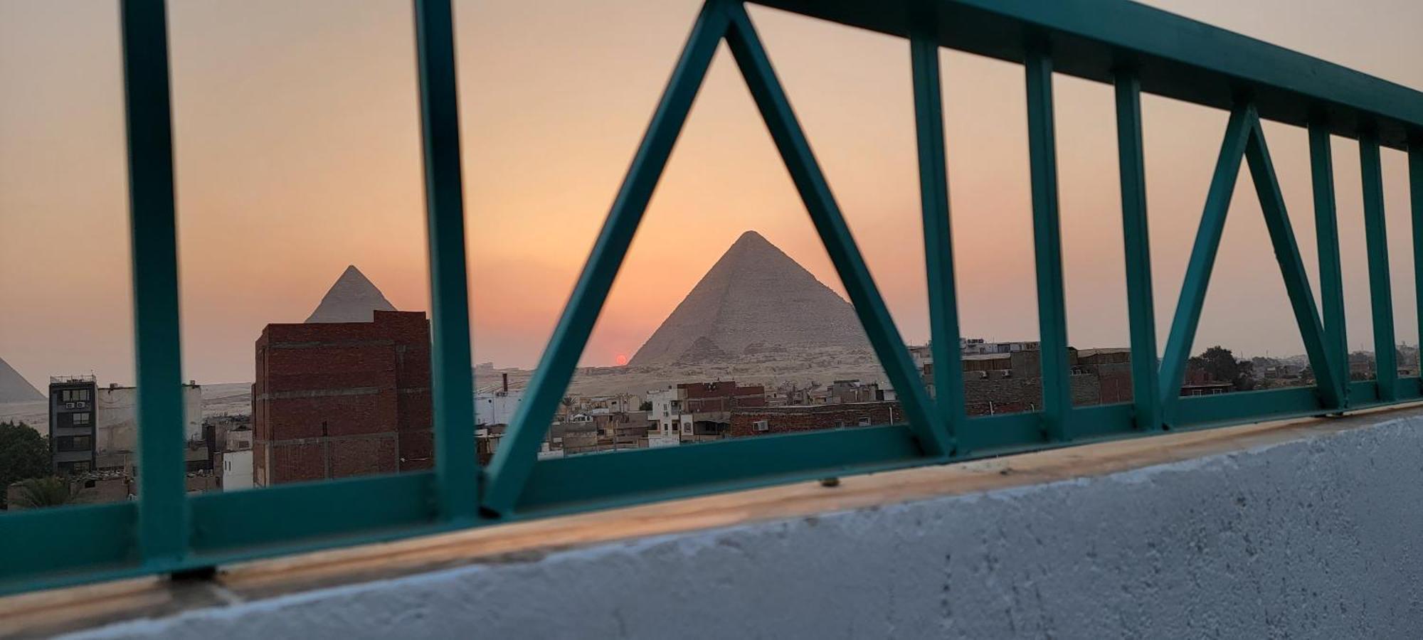 Pyramids Temple Guest House Kafrat al Jabal Exterior photo