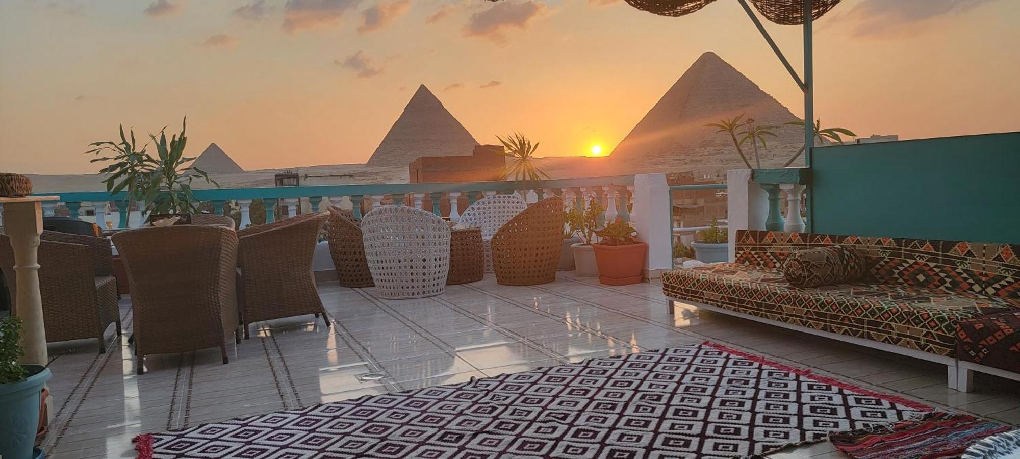 Pyramids Temple Guest House Kafrat al Jabal Exterior photo