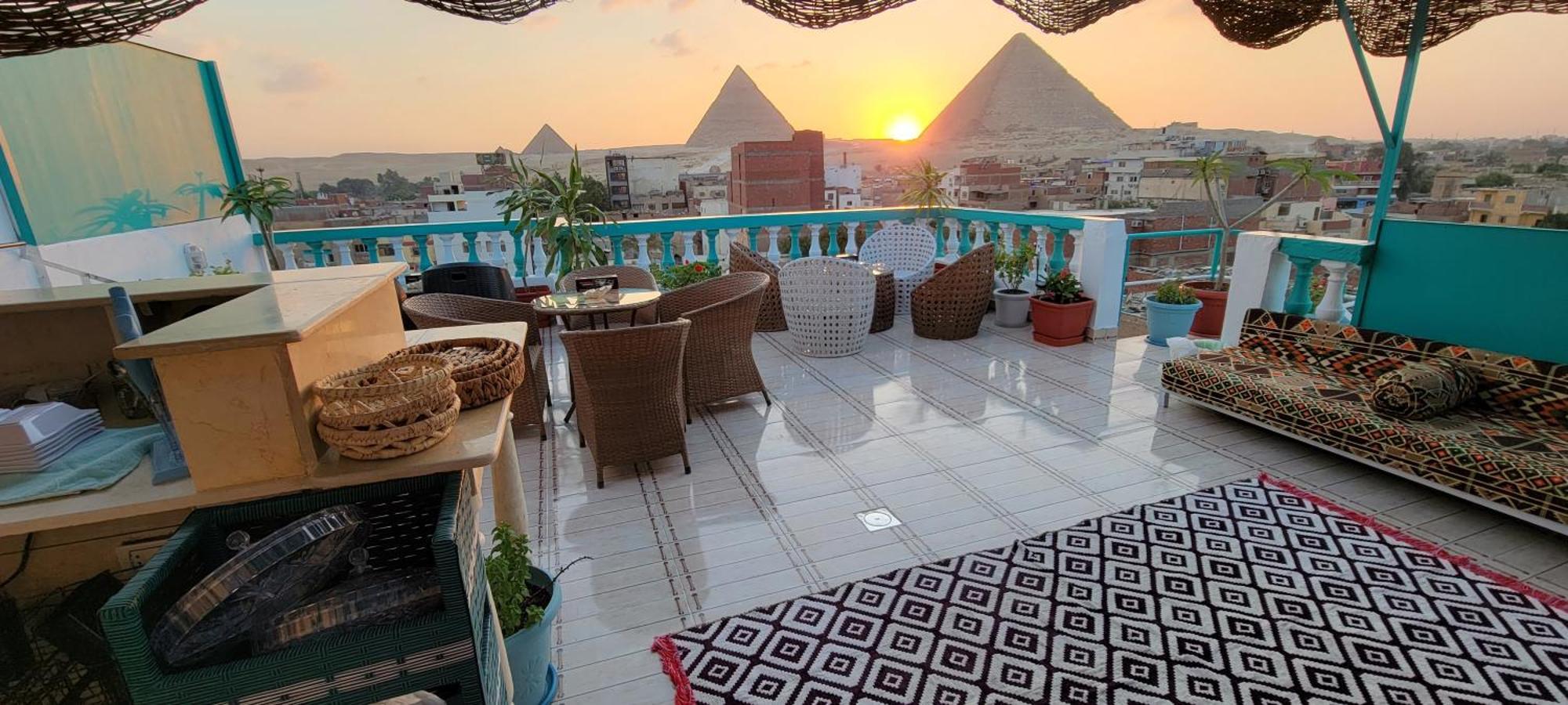 Pyramids Temple Guest House Kafrat al Jabal Exterior photo