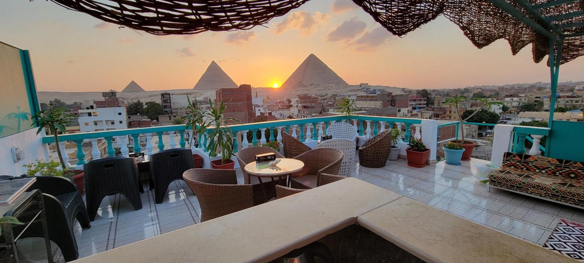 Pyramids Temple Guest House Kafrat al Jabal Exterior photo